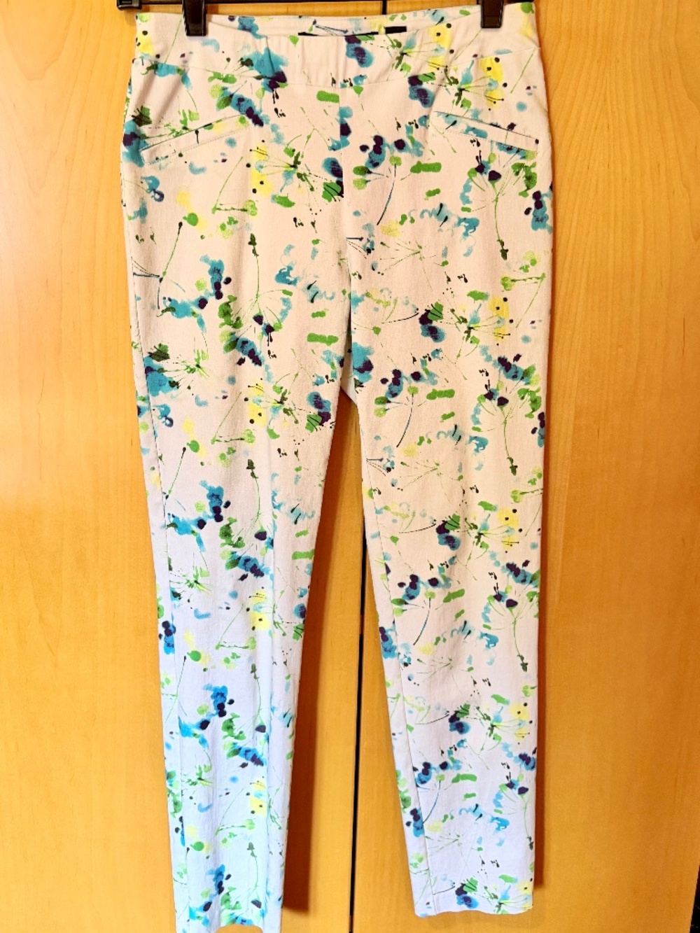 Insight New York Stretch Pull-On Abstract Floral Ankle Trousers - Size 4